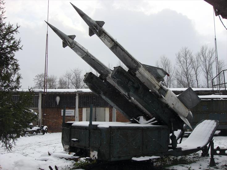 S-125M1 Neva-M1 SA-3B missiles on the S-125 quadruple launcher - System S-125 Newa. 2007 rok.png