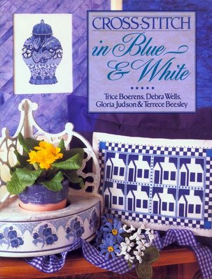 książki - Cross Stitch in Blue  White.JPG