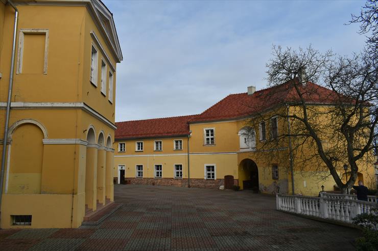 2022.02.03 01 - Lubsko - Zamek rodu von Kottwitz Kotwiczów - 007.JPG